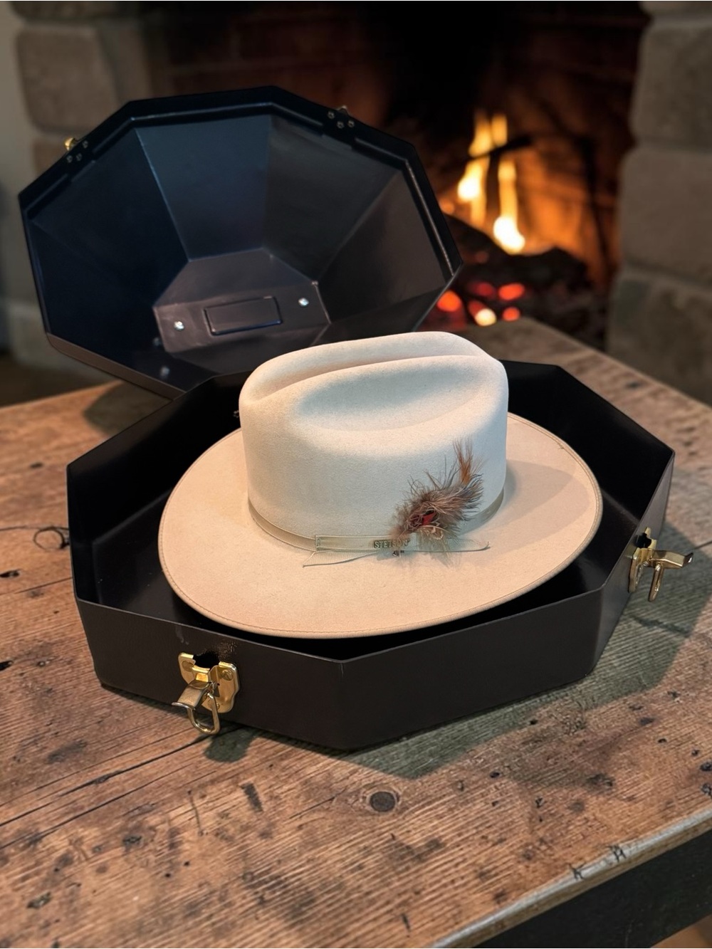 Vintage Stetson "Open Road" Fedora Feather Hat Beige with Case Sz 7 EUC
